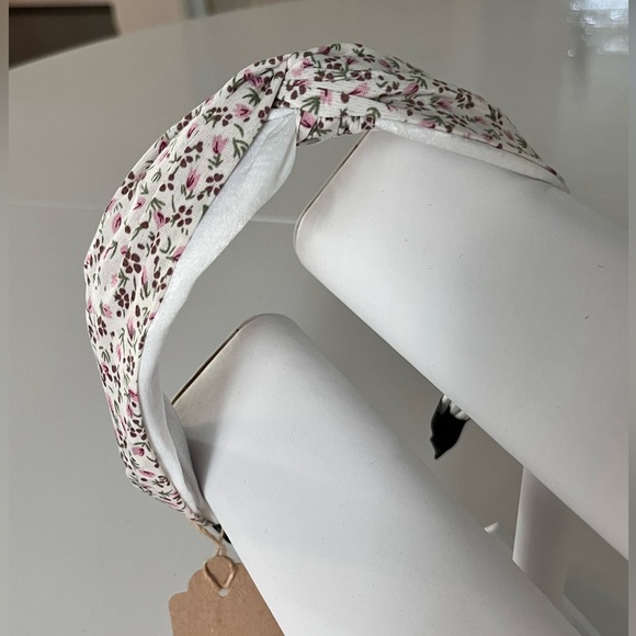 Boho Floral HEADBAND | NEW!! - Picture 4 of 13
